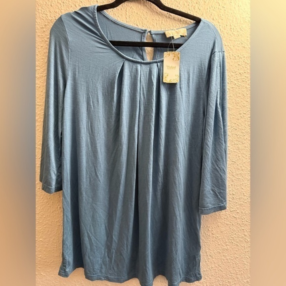 Suzanne Betro Elegant Blue Blouse Size M